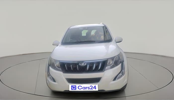 2017 Mahindra XUV500 W8, Diesel, Manual, 1,90,219 km, exterior