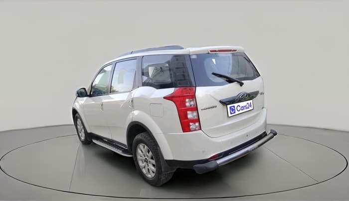 2017 Mahindra XUV500 W8, Diesel, Manual, 1,90,219 km, exterior