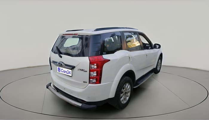 2017 Mahindra XUV500 W8, Diesel, Manual, 1,90,219 km, exterior