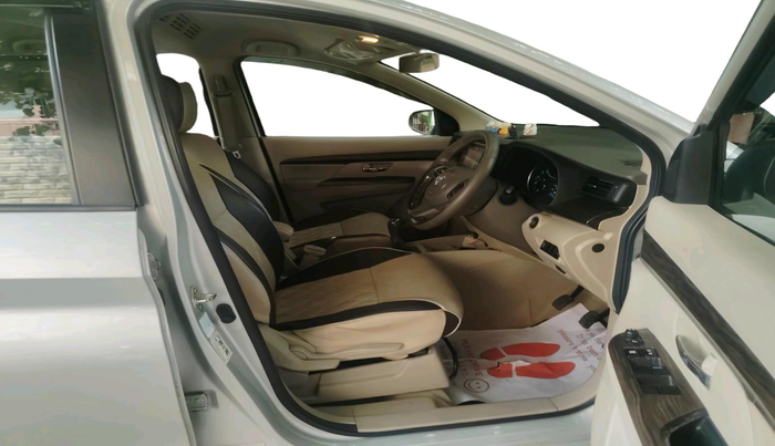 2020 Maruti Ertiga ZXI+ SHVS, Petrol, Manual, 25,686 km, interior