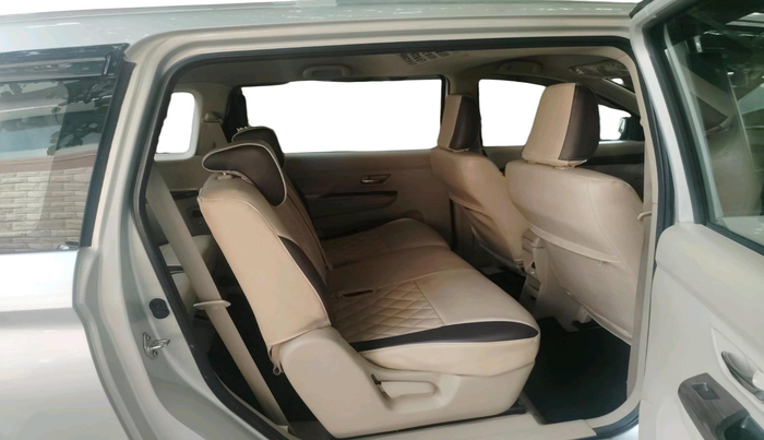 2020 Maruti Ertiga ZXI+ SHVS, Petrol, Manual, 25,686 km, interior