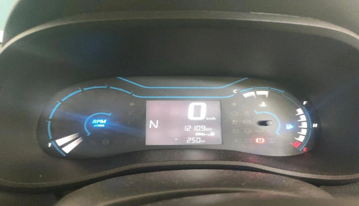 2022 Renault Kwid CLIMBER AMT 1.0, Petrol, Automatic, 12,109 km, interior