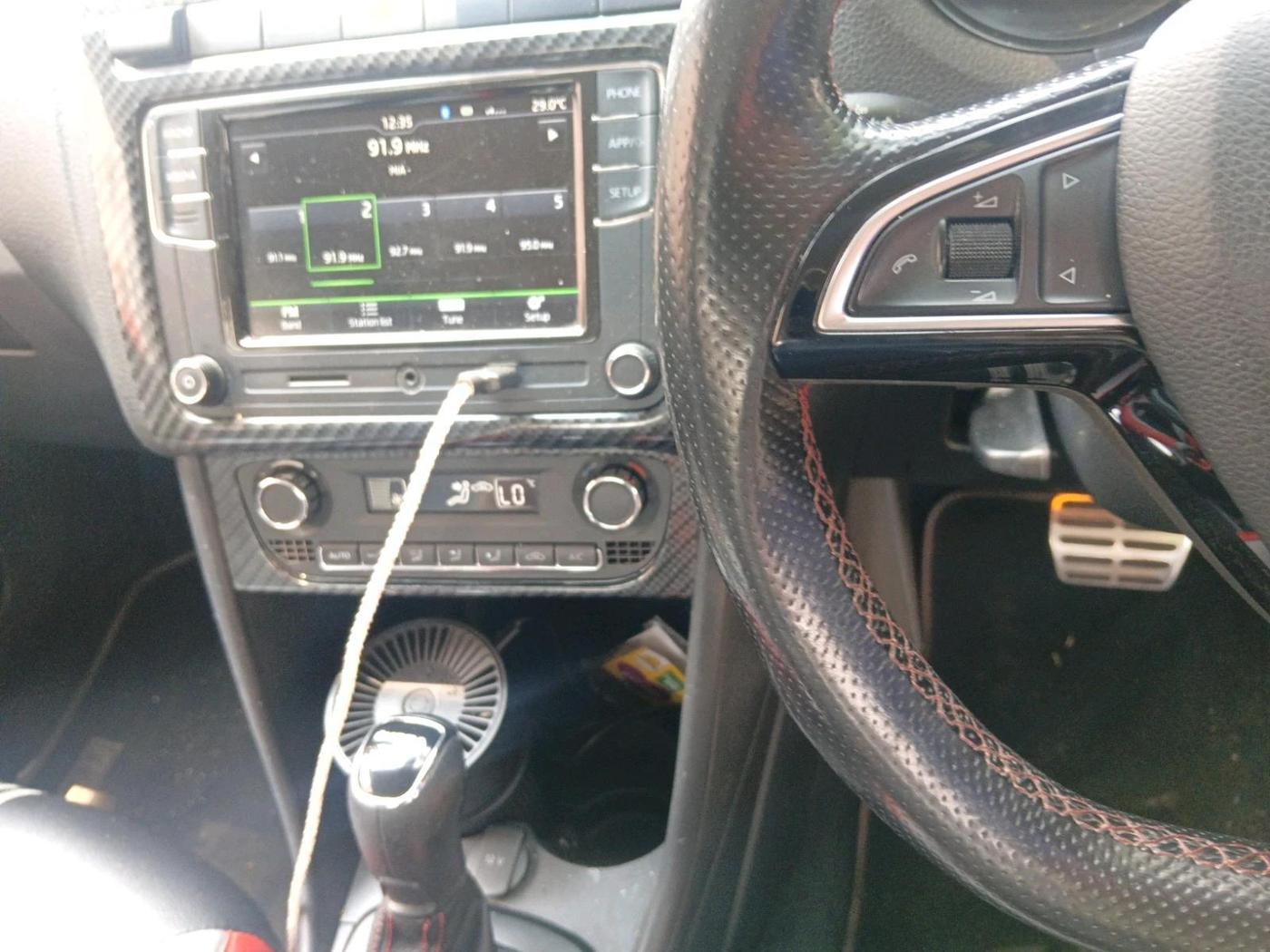 2019 Skoda Rapid STYLE 1.6 MPI AT, Petrol, Automatic, 1,27,000 km, interior