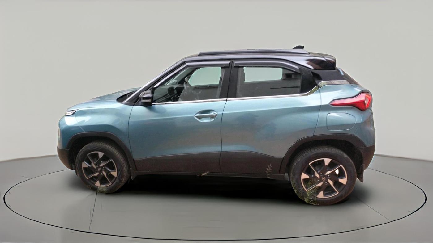 2024 Tata PUNCH Creative Dual Tone MT Sunroof, Petrol, Manual, 11,535 km, exterior