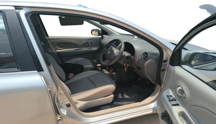 2014 Renault Pulse RXL DIESEL, Diesel, Manual, 56,145 km, interior