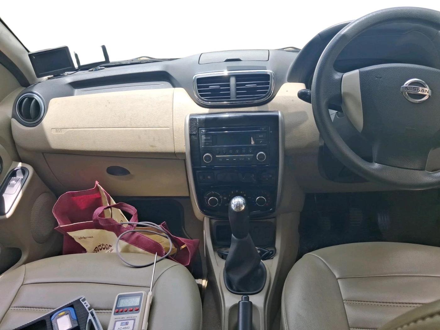 2014 Nissan Terrano XL D PLUS, Diesel, Manual, 1,14,474 km, interior