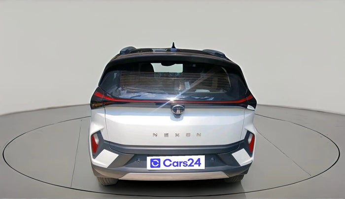 2024 Tata NEXON FEARLESS + SUNROOF DCA DUAL TONE 1.2 PETROL, Petrol, Automatic, 18,612 km, exterior