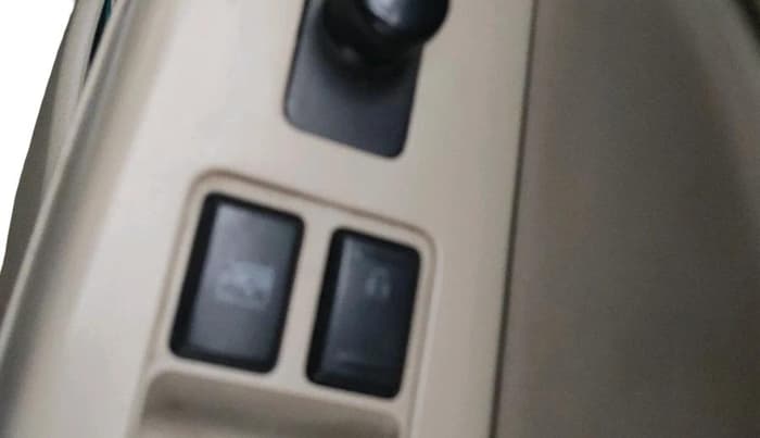 2014 Maruti Swift Dzire ZXI, Petrol, Manual, 1,09,448 km, interior
