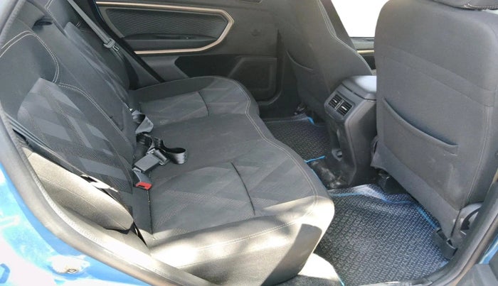 2021 Renault Kiger RXT AMT DUAL TONE, Petrol, Automatic, 23,129 km, interior