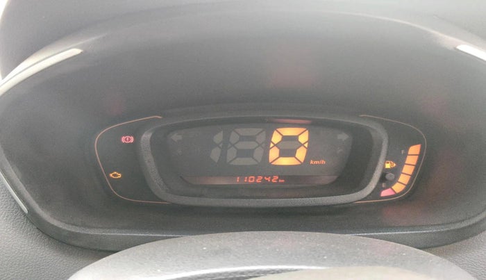 2016 Renault Kwid RXT 0.8, Petrol, Manual, 1,10,242 km, interior