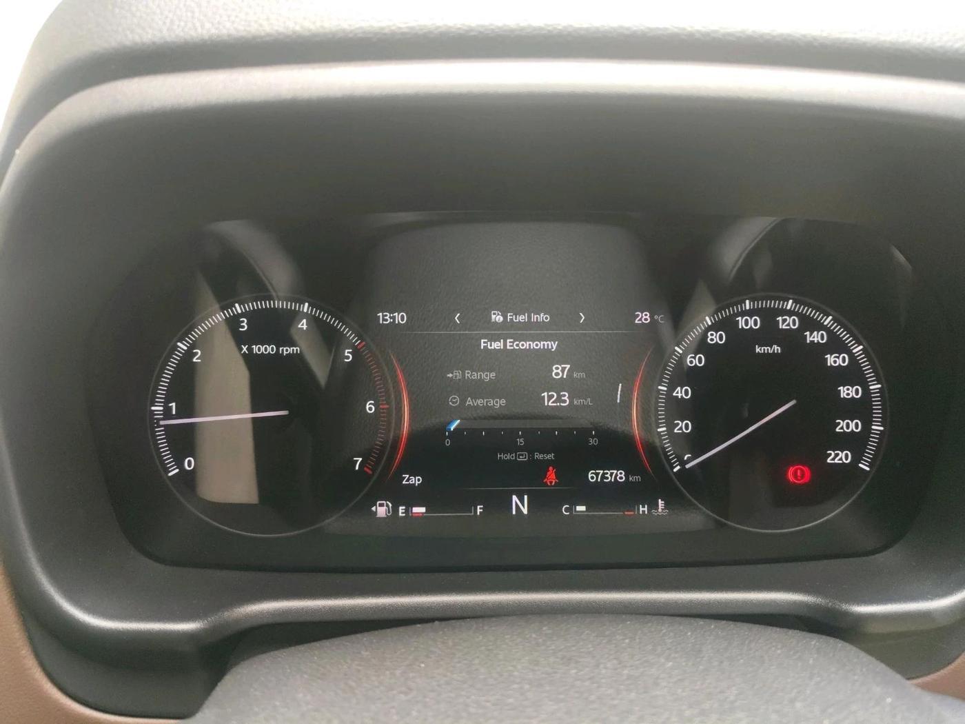 2022 Mahindra Scorpio S11 2WD, Diesel, Manual, 67,378 km, interior