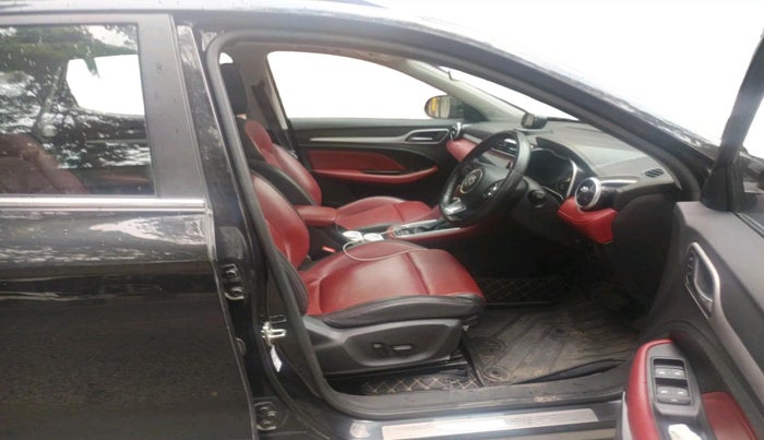 2023 MG ASTOR SAVVY 1.3 TURBO AT S RED, Petrol, Automatic, 31,676 km, interior