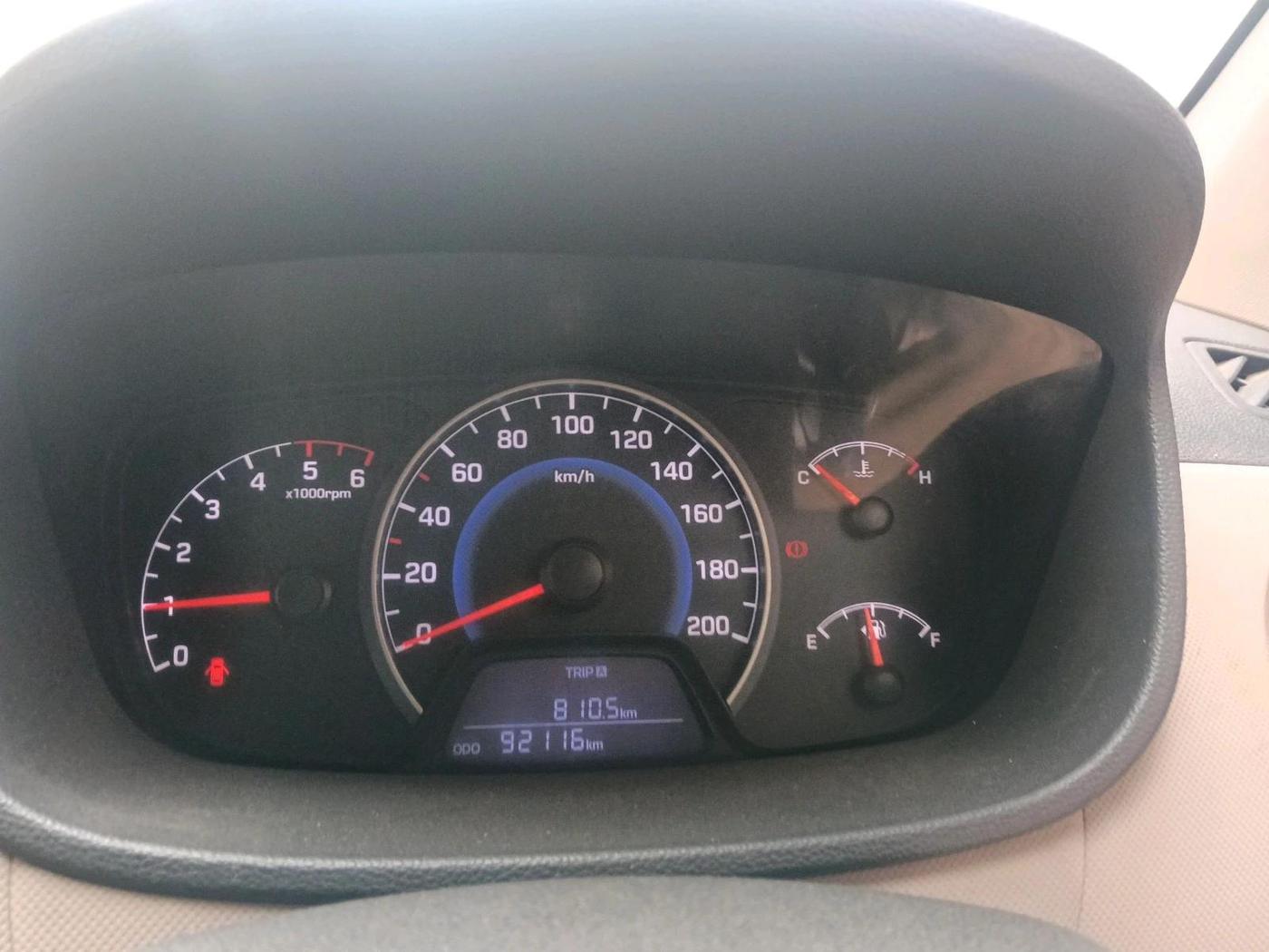 2015 Hyundai Grand i10 MAGNA 1.1 CRDI, Diesel, Manual, 92,116 km, interior