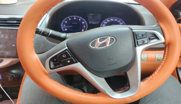 2012 Hyundai Verna FLUIDIC 1.6 VTVT SX, Petrol, Manual, 98,670 km, interior