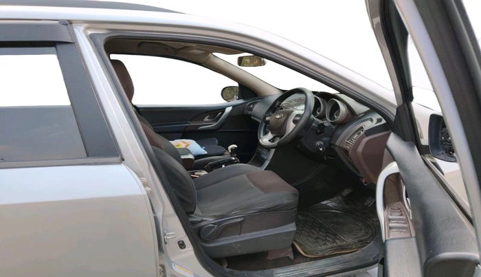 2014 Mahindra XUV500 W6, Diesel, Manual, 1,94,462 km, interior
