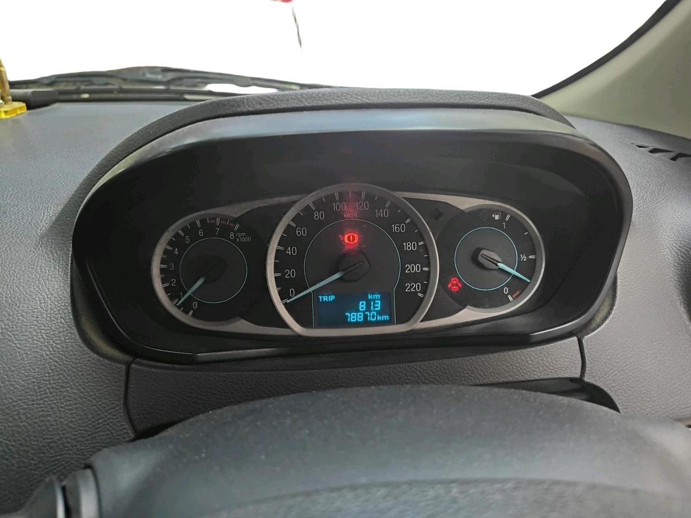 2015 Ford Figo Aspire TITANIUM 1.5 PETROL, Petrol, Manual, 78,870 km, interior