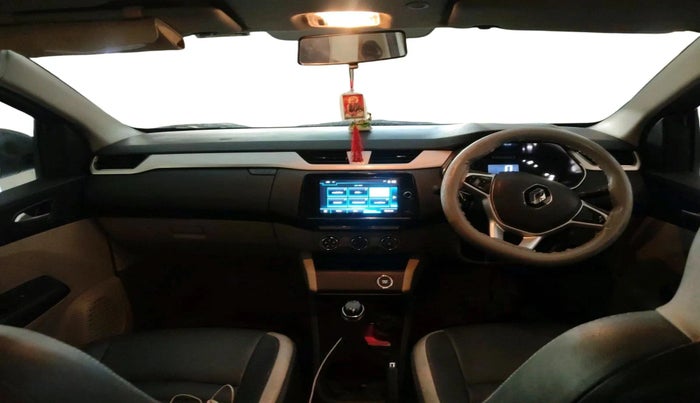 2022 Renault TRIBER RXZ, Petrol, Manual, 37,195 km, interior