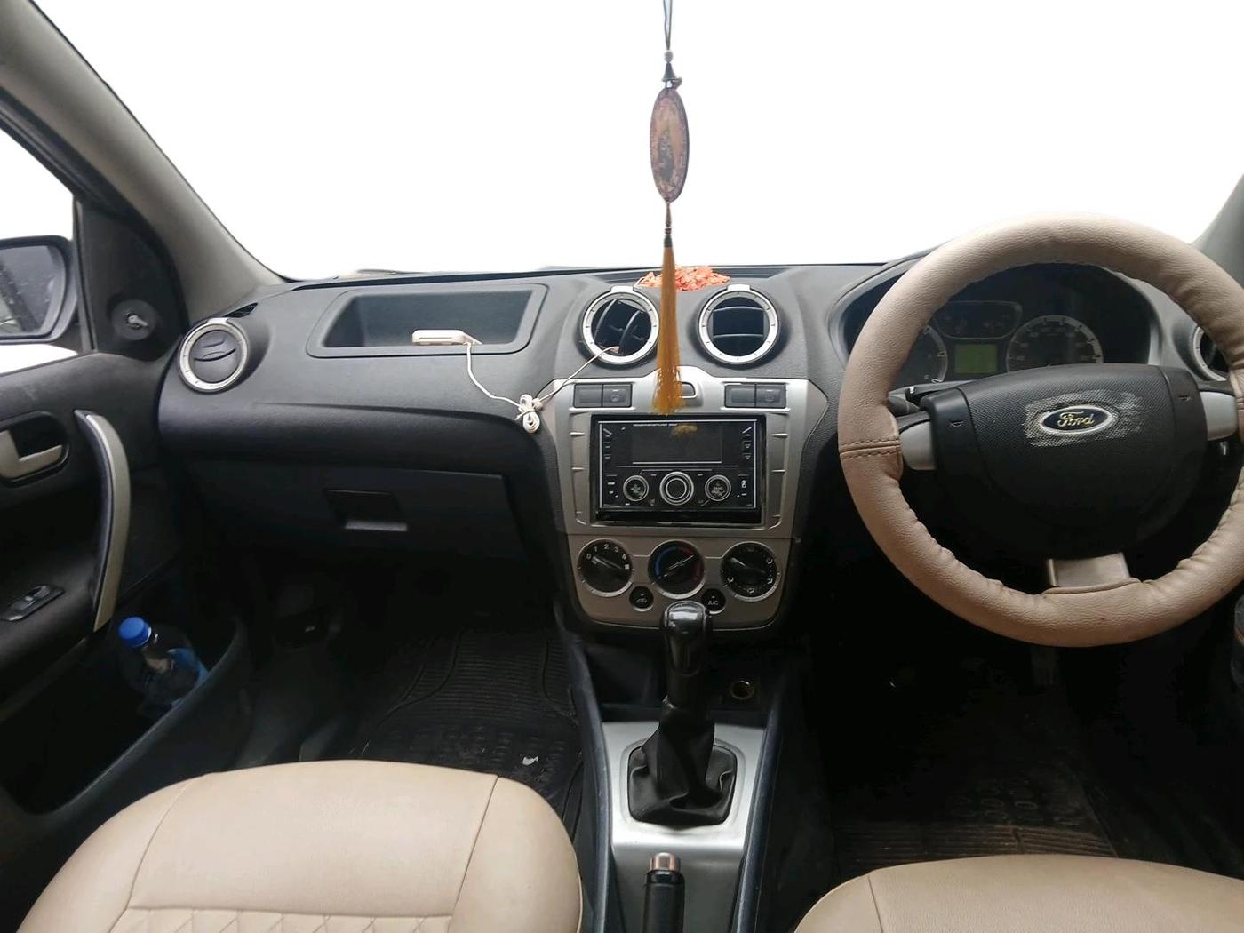 2012 Ford Classic CLXI 1.4 DIESEL, Diesel, Manual, 1,19,709 km, interior