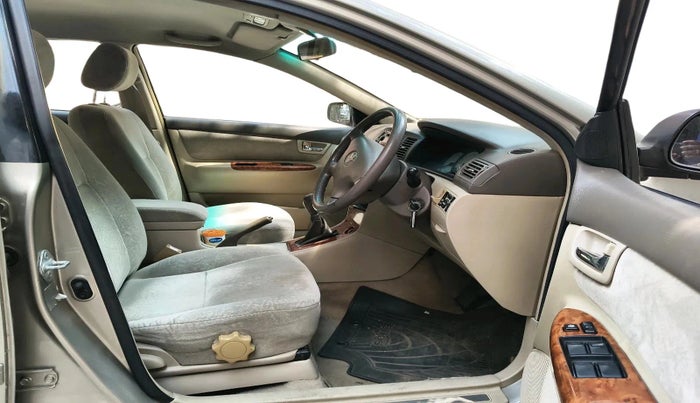 2006 Toyota Corolla H2 E 1.8, Petrol, Manual, 83,341 km, interior