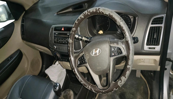2012 Hyundai i20 ASTA 1.4 CRDI, Diesel, Manual, 70,000 km, interior