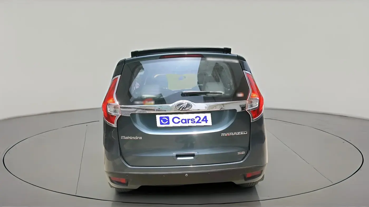 2018 Mahindra MARAZZO M6 7 STR, Diesel, Manual, 1,17,730 km, exterior