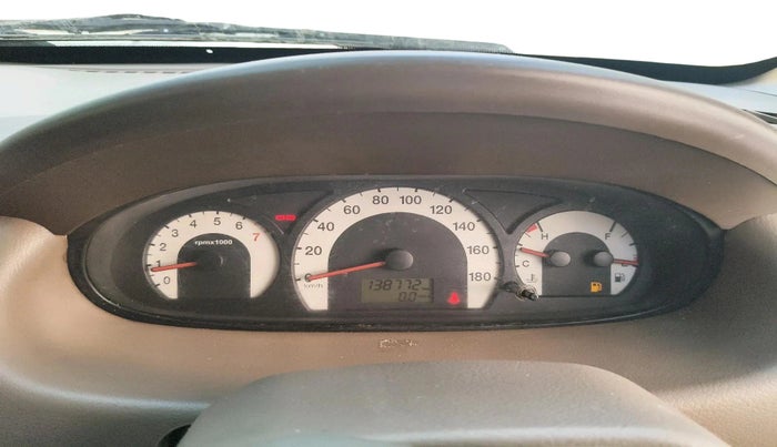 2011 Mahindra Xylo E6 BS-III, Diesel, Manual, 1,38,772 km, interior