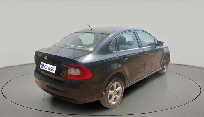 2012 Skoda Rapid ELEGANCE 1.6 TDI CR MT, Diesel, Manual, 1,39,709 km, exterior