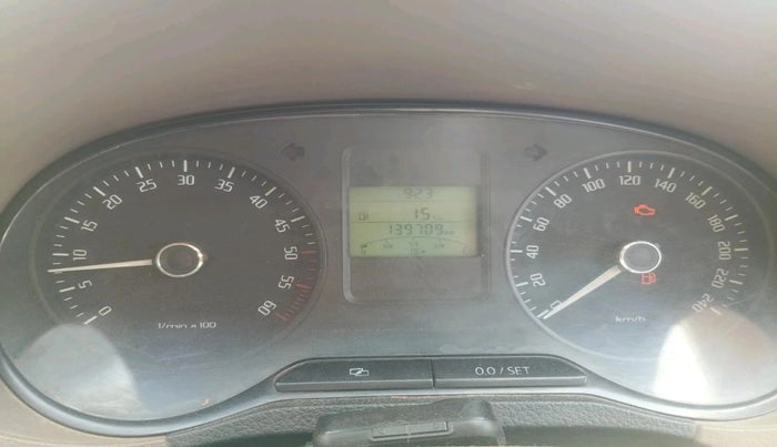 2012 Skoda Rapid ELEGANCE 1.6 TDI CR MT, Diesel, Manual, 1,39,709 km, interior