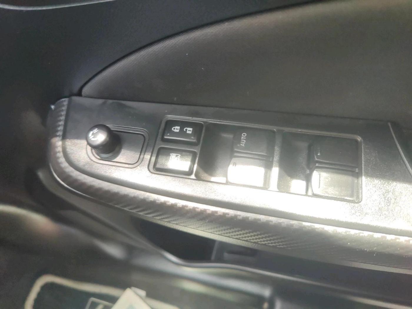 2020 Maruti Swift VXI, Petrol, Manual, 2,475 km, interior