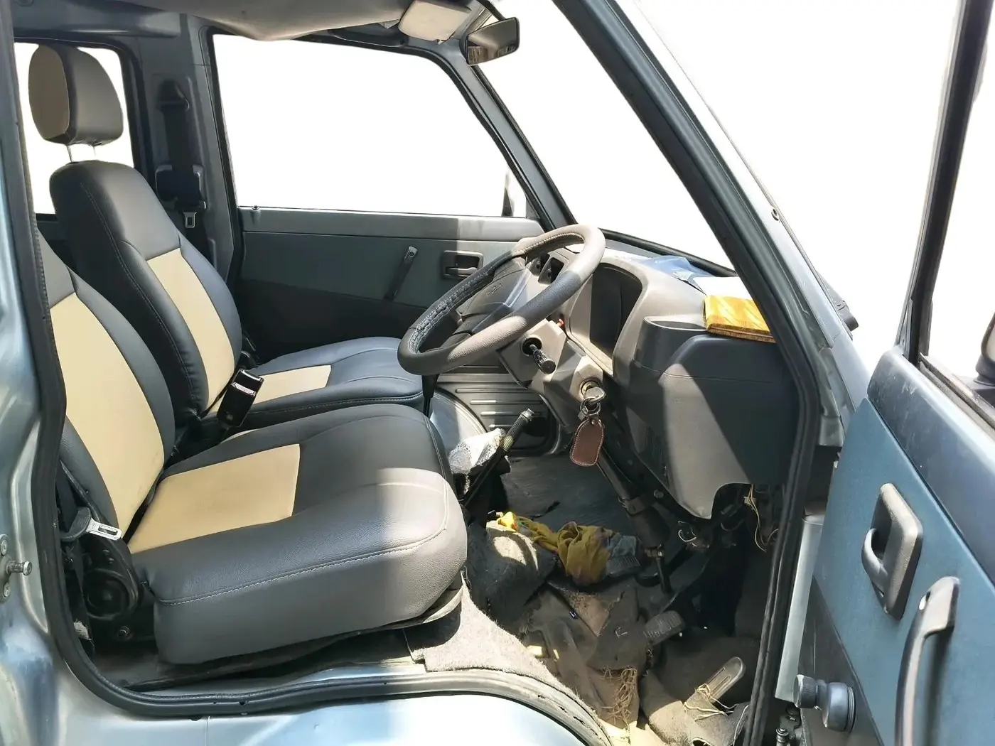 2007 Maruti Omni 5 STR, Petrol, Manual, 24,015 km, interior