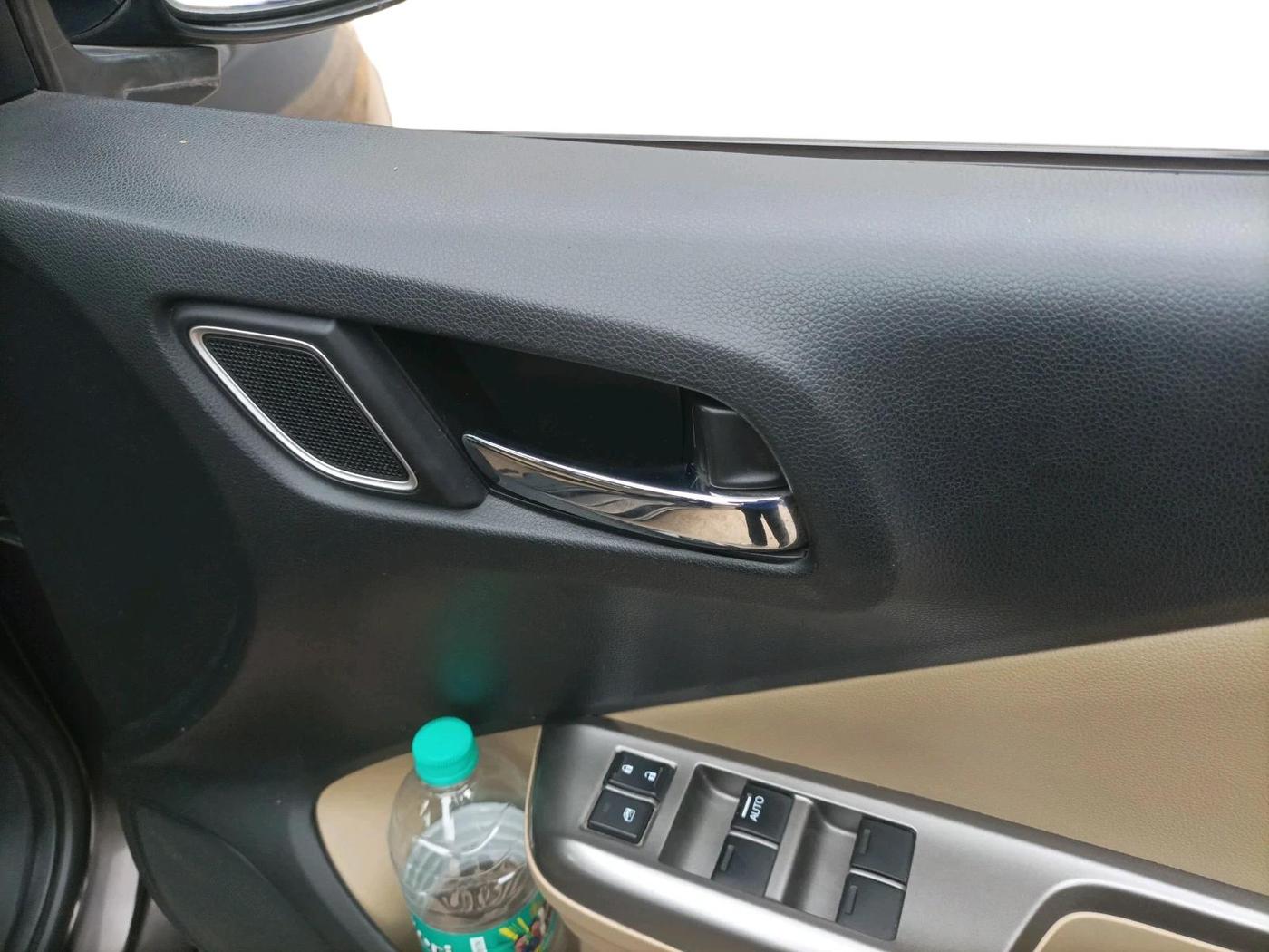 2018 Honda City 1.5L I-VTEC ZX CVT, Petrol, Automatic, 1,21,435 km, interior