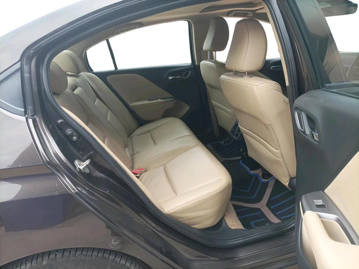 2018 Honda City 1.5L I-VTEC ZX CVT, Petrol, Automatic, 1,21,435 km, interior
