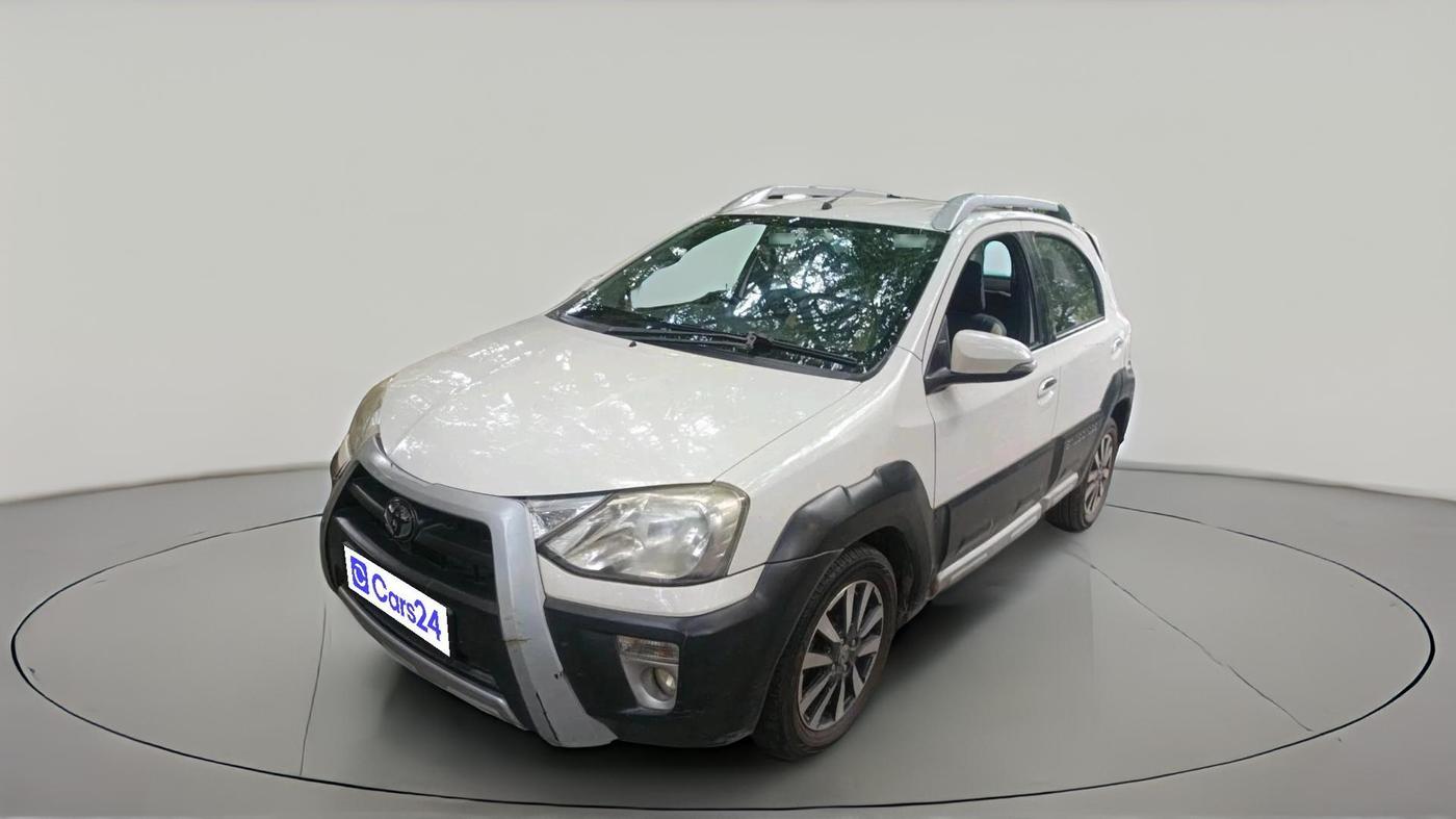 2014 Toyota Etios CROSS 1.4 VD, Diesel, Manual, 1,14,625 km, exterior