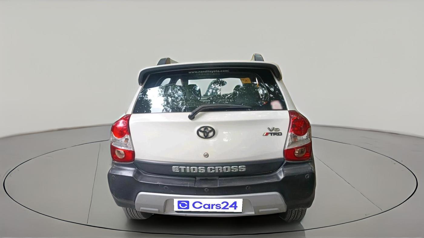 2014 Toyota Etios CROSS 1.4 VD, Diesel, Manual, 1,14,625 km, exterior