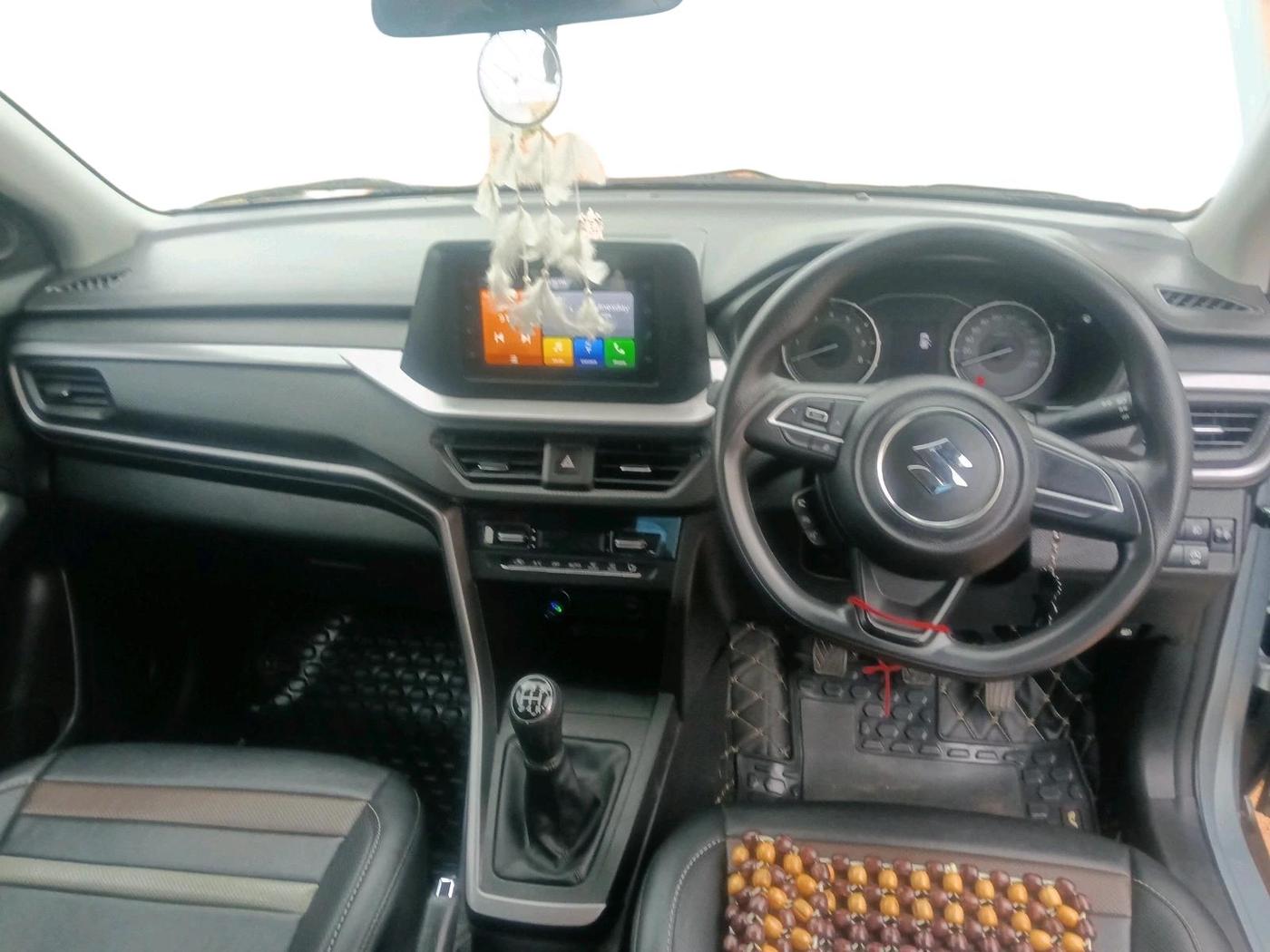 2023 Maruti BREZZA VXI SMART HYBRID, Petrol, Manual, 34,731 km, interior