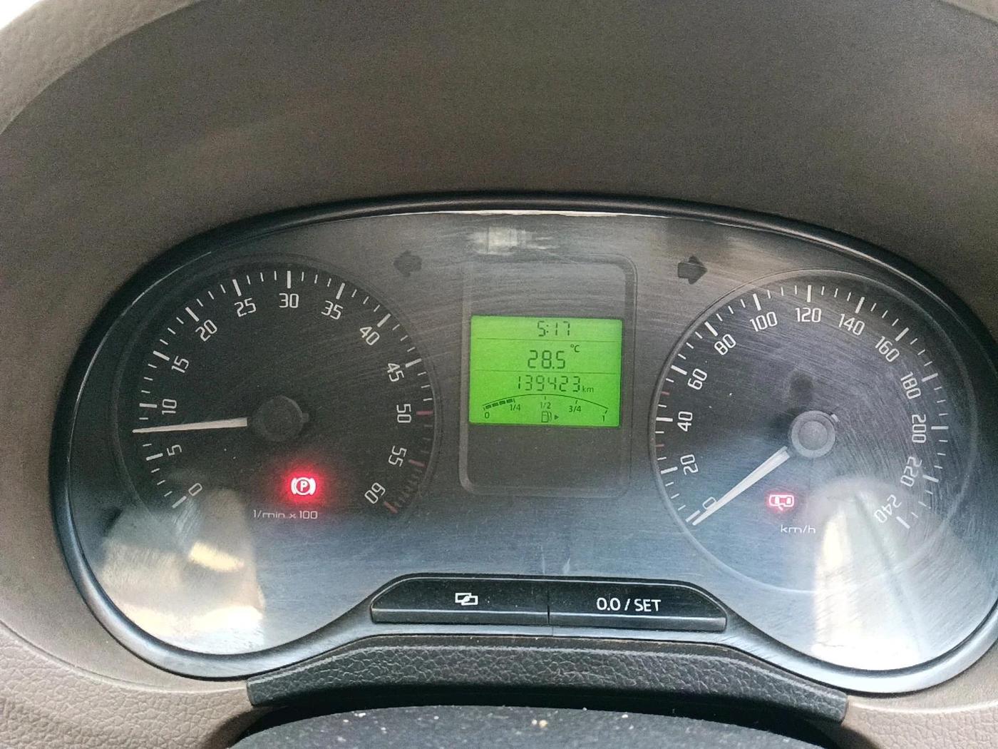 2012 Skoda Rapid AMBITION 1.6 TDI CR MT, Diesel, Manual, 1,39,423 km, interior