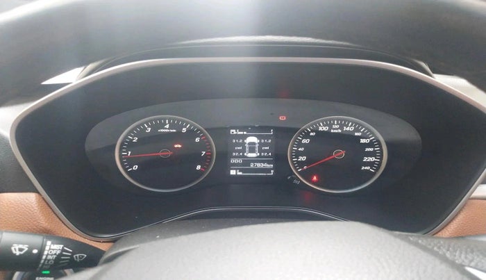 2021 MG HECTOR PLUS SELECT 2.0 DIESEL TURBO MT 7-STR, Diesel, Manual, 27,834 km, interior