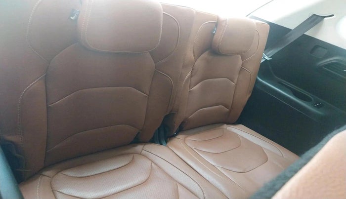 2021 MG HECTOR PLUS SELECT 2.0 DIESEL TURBO MT 7-STR, Diesel, Manual, 27,834 km, interior