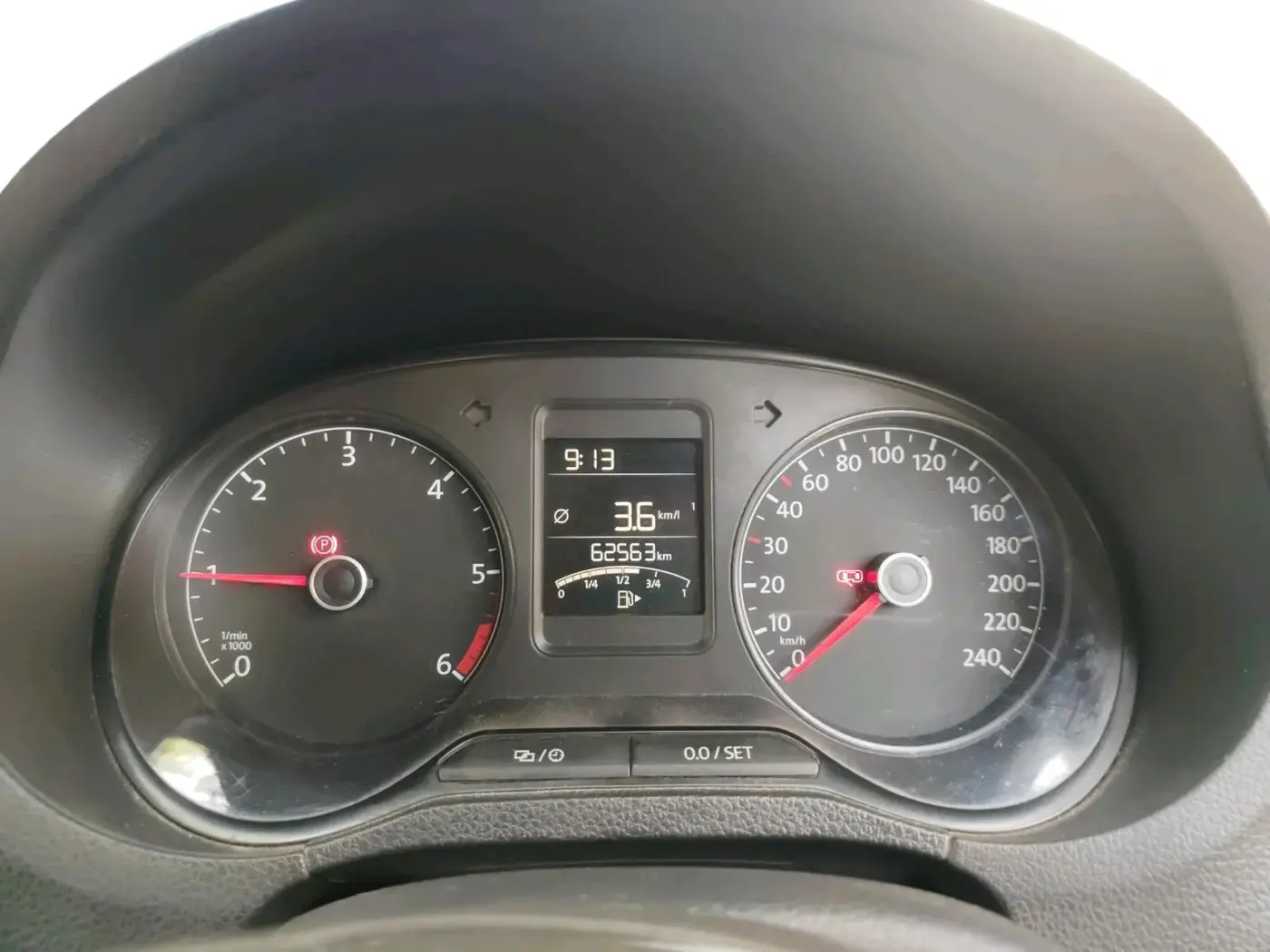 2016 Volkswagen Ameo HIGHLINE1.5L, Diesel, Manual, 62,563 km, interior