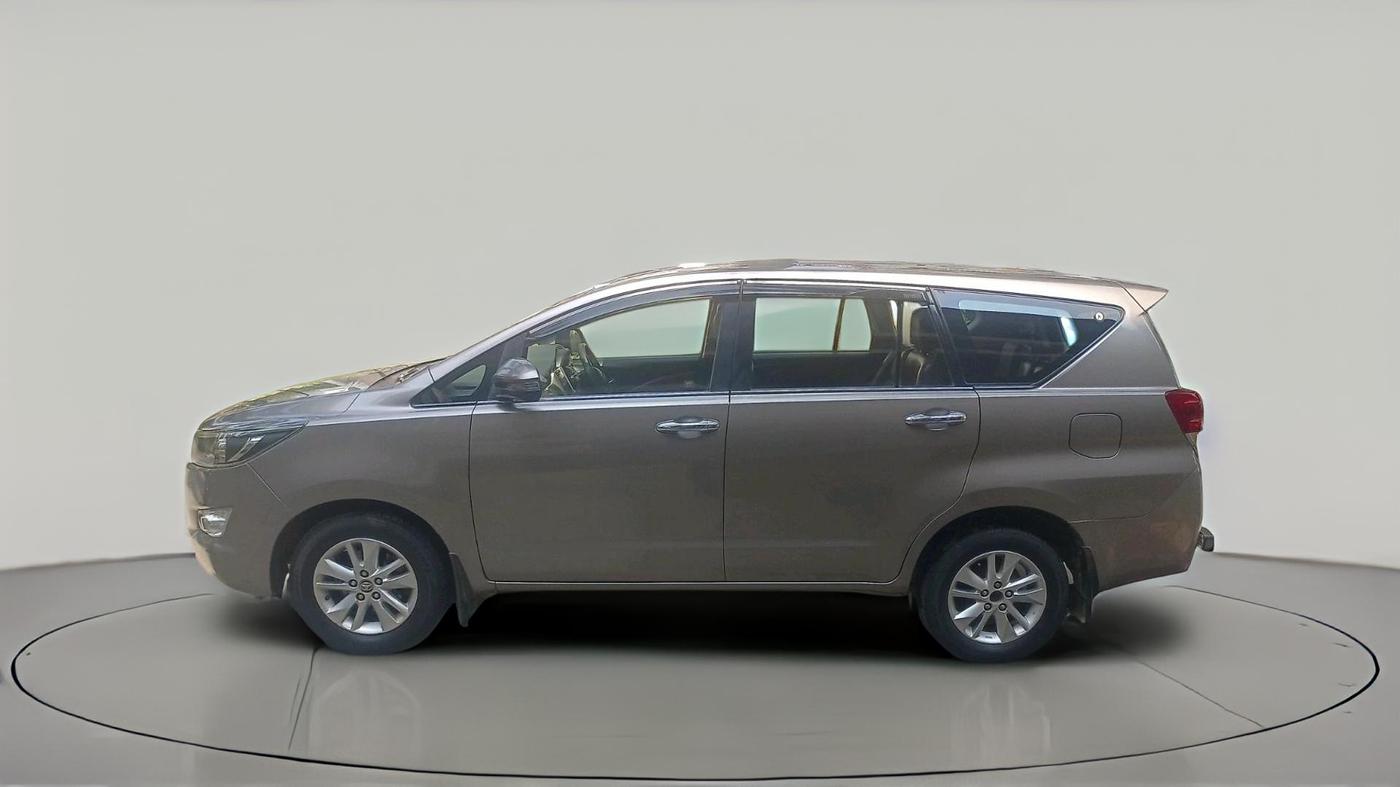 2019 Toyota Innova Crysta 2.8 GX AT 7 STR, Diesel, Automatic, 2,00,000 km, exterior