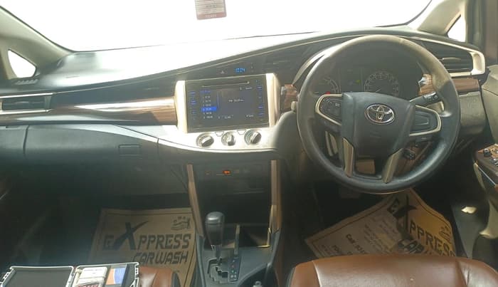 2019 Toyota Innova Crysta 2.8 GX AT 7 STR, Diesel, Automatic, 2,00,000 km, interior