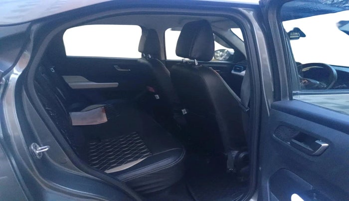 2022 Tata PUNCH CREATIVE  MT, Petrol, Manual, 23,193 km, interior