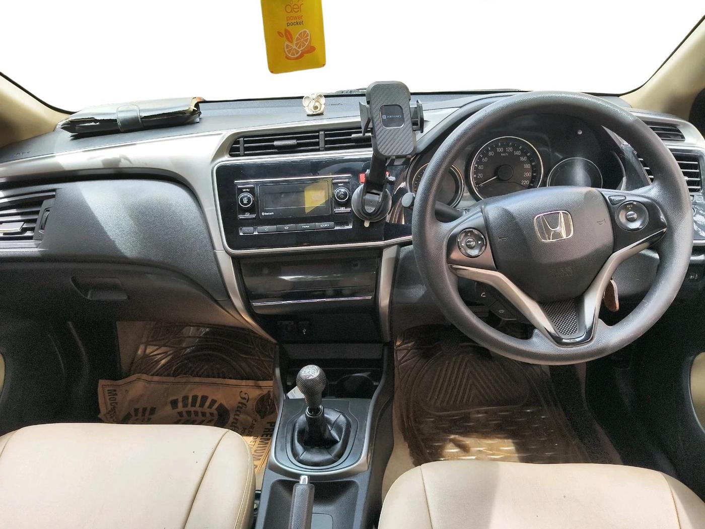 2015 Honda City 1.5L I-VTEC SV, Petrol, Manual, 1,02,974 km, interior