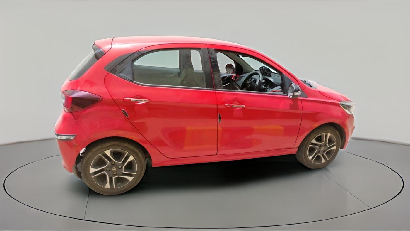 2022 Tata Tiago XZA PLUS PETROL, CNG, Automatic, 33,436 km, exterior