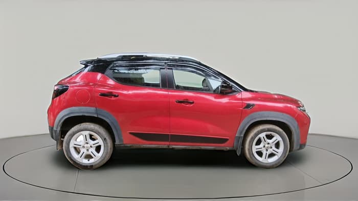 2025 Renault Kiger RXT (O) AMT DUAL TONE, Petrol, Automatic, 3,134 km, exterior