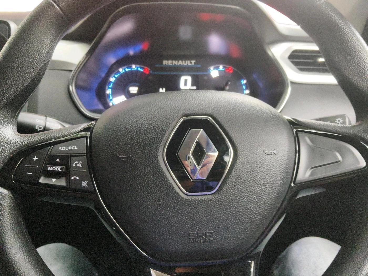 2025 Renault Kiger RXT (O) AMT DUAL TONE, Petrol, Automatic, 3,134 km, interior