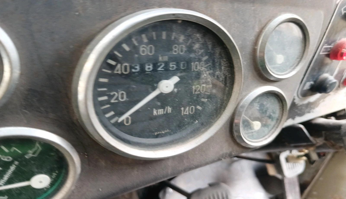 1999 Mahindra JEEP 4*2, Diesel, Manual, 38,250 km, interior