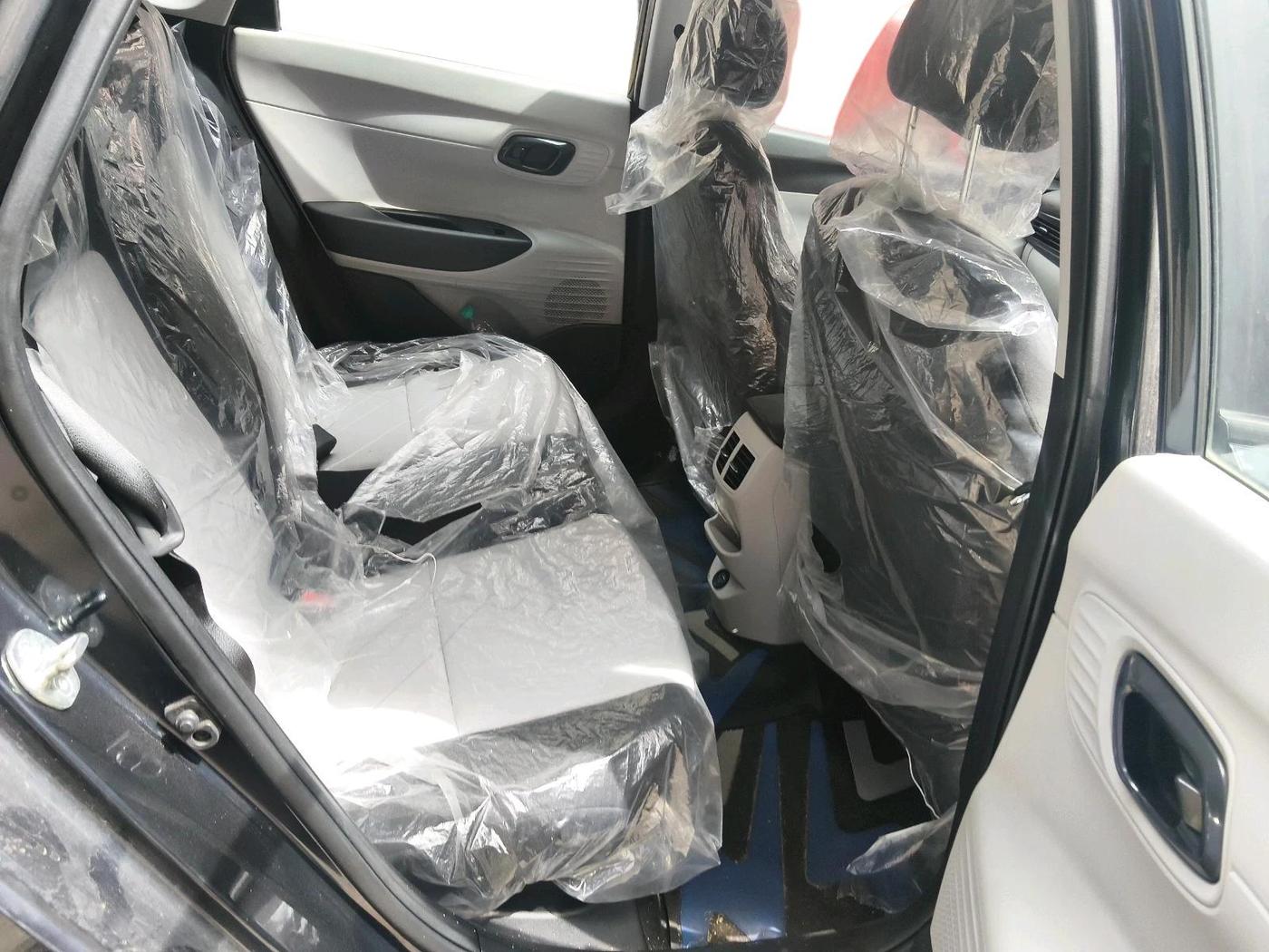 2025 Hyundai NEW I20 MAGNA 1.2 MT, Petrol, Manual, 12,040 km, interior