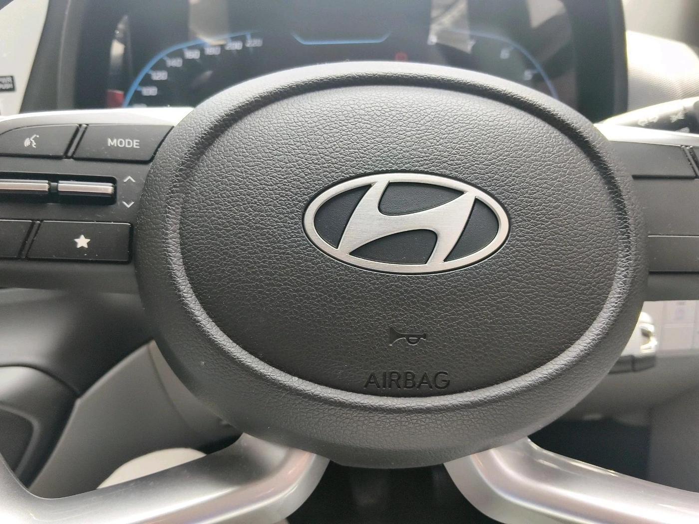 2025 Hyundai NEW I20 MAGNA 1.2 MT, Petrol, Manual, 12,040 km, interior