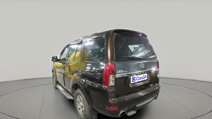 2013 Tata Safari Storme 2.2 EX 4X2, Diesel, Manual, 1,23,132 km, exterior